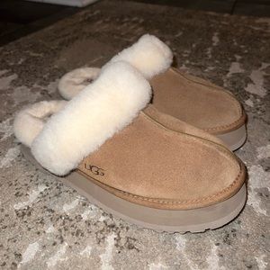 UGG Disquette Suede & Shearling Platform Slippers
